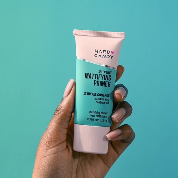 3/$10 Hard Candy Sheer Envy Mattifying Primer 1oz - Picture 3 of 3